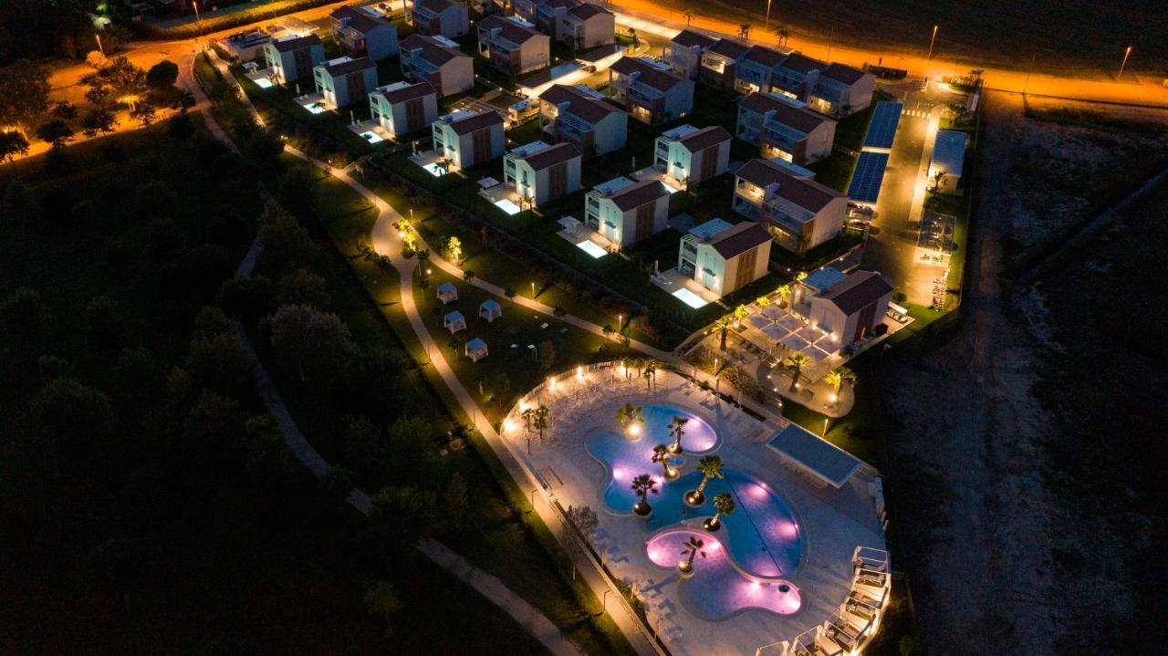 Pareus Beach Resort Caorle Buitenkant foto