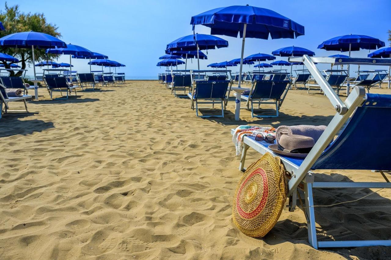 Pareus Beach Resort Caorle Buitenkant foto